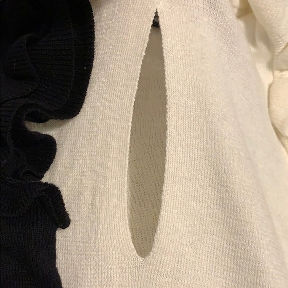 two tank tops - Picture 3 of 6